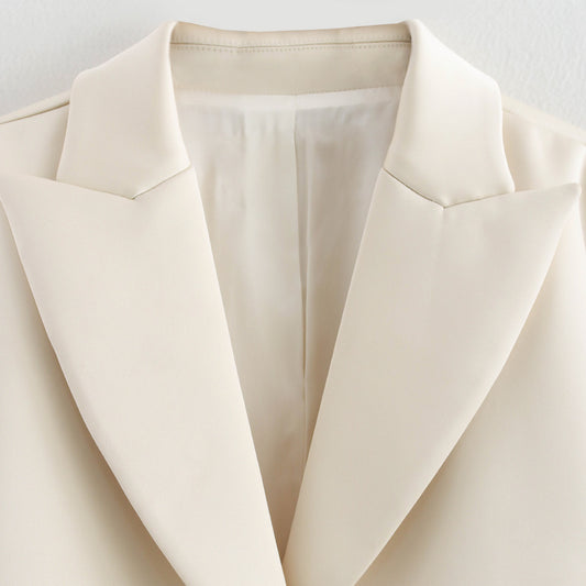 Minimalist Ivory White Blazer – Women’s Single-Breasted Short Suit Jacket