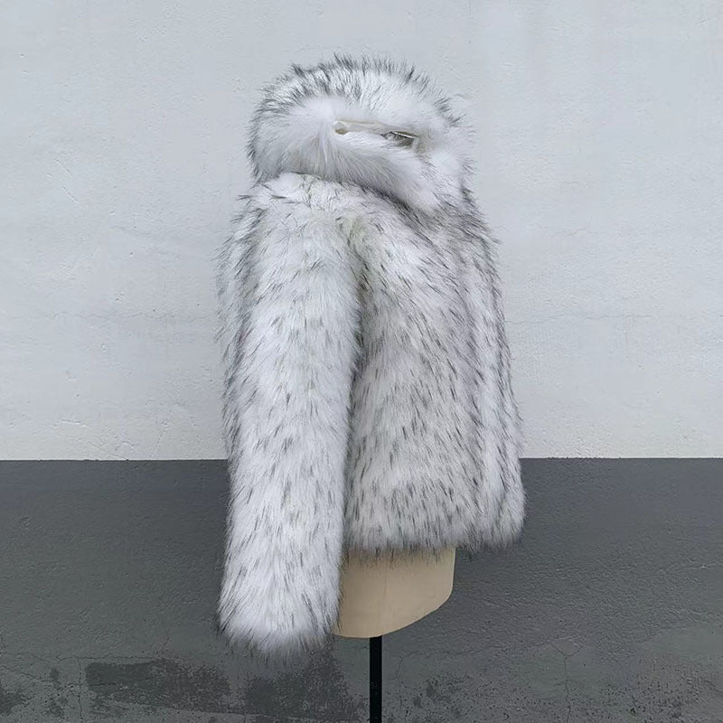Gray and white colorblock hooded fur coat - fashionable and warm, unlocking your winter personality