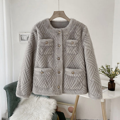 Light grey woven faux lamb fur coat – a subtle Chanel touch for a sophisticated and warm winter look