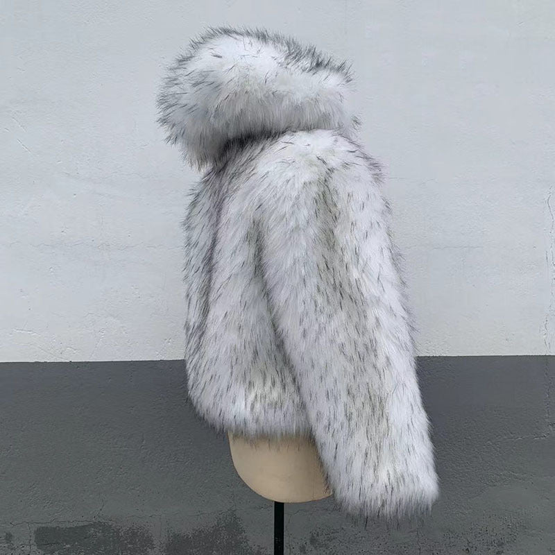 Gray and white colorblock hooded fur coat - fashionable and warm, unlocking your winter personality
